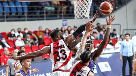 peter martin pba|San Miguel Beermen rely on defense to top Converge FiberXers.